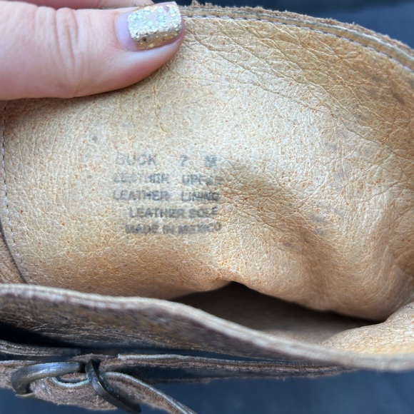 Women’s 7’s Soft leather boots with a crackle effect on the outside - Picture 4 of 5